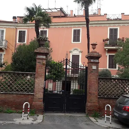 Alby House S.peter